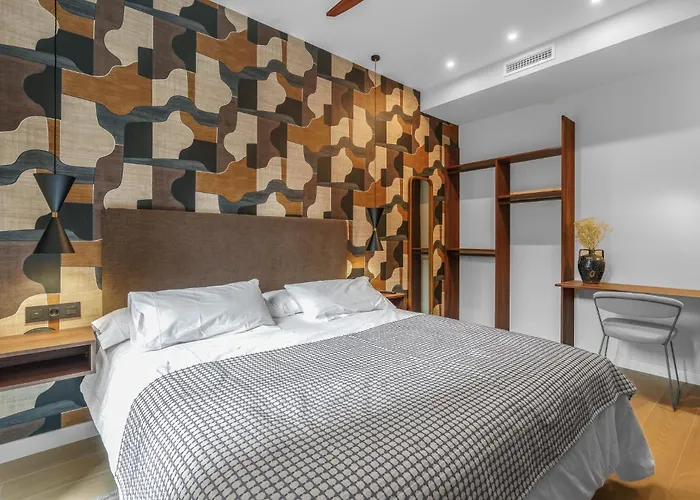 Lux Parking Included Apartament