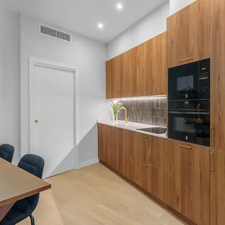 Lux Parking Included Apartamento *